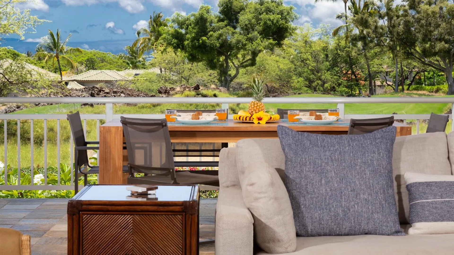 Sea To Sky Stunning 3Br Villages Home With Three Master Suites Waikoloa